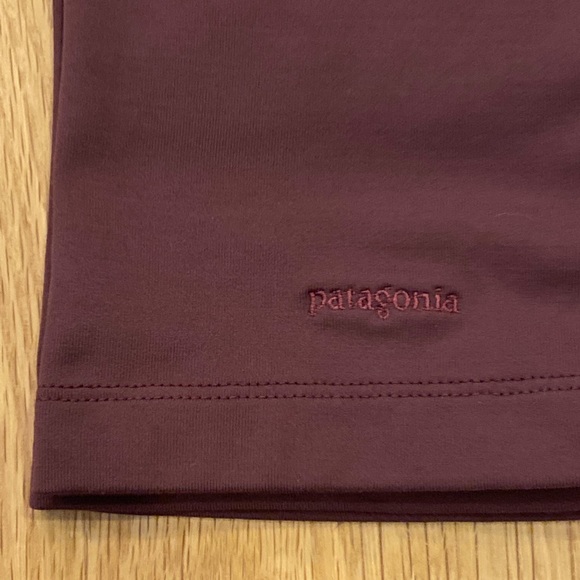 Patagonia Womens Cropped Yoga Pants Drawstring Waist /Pockets Purple /Size Small - Picture 7 of 10